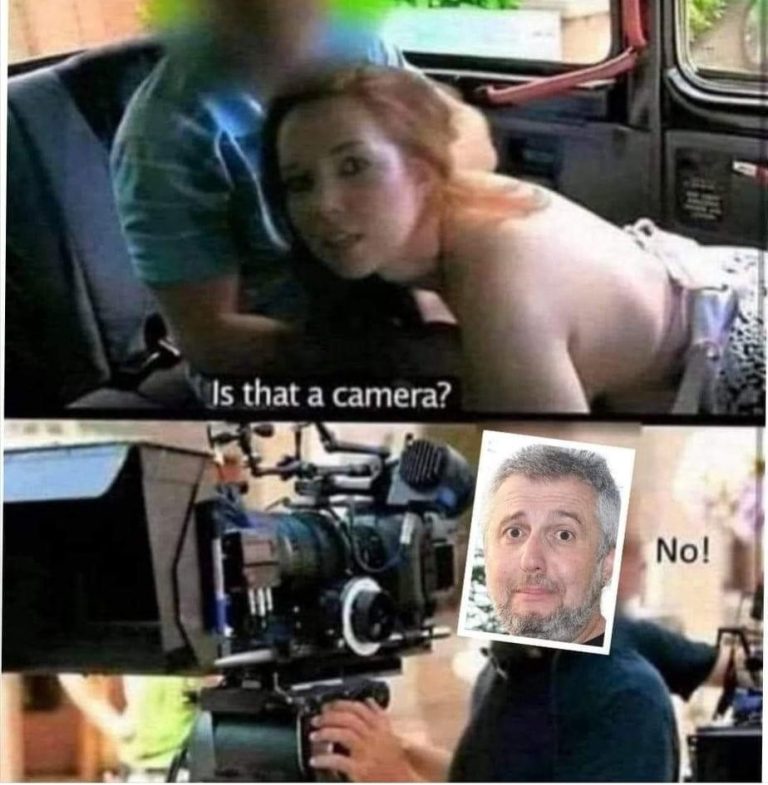 Ιζ δις ε κάμερα;